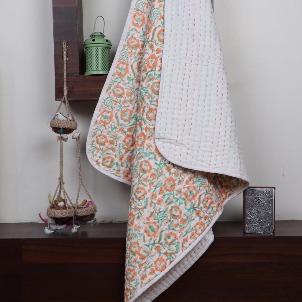 Baby quilt in Clementine