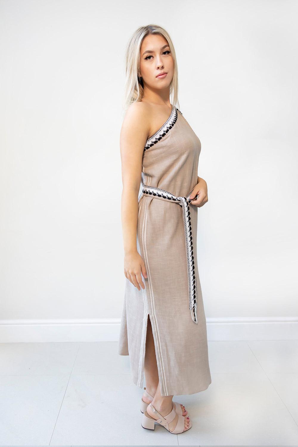 Maxi designer Dresstan - Yuniku London
