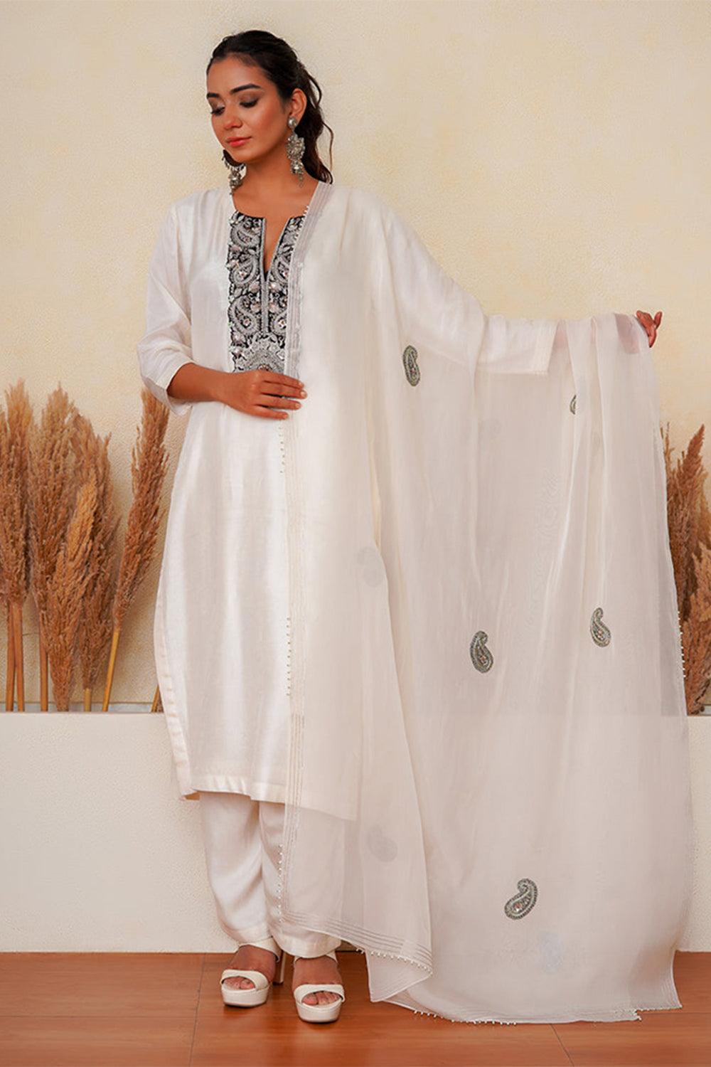 Ivory Flowerette Kurta Set - Yuniku London