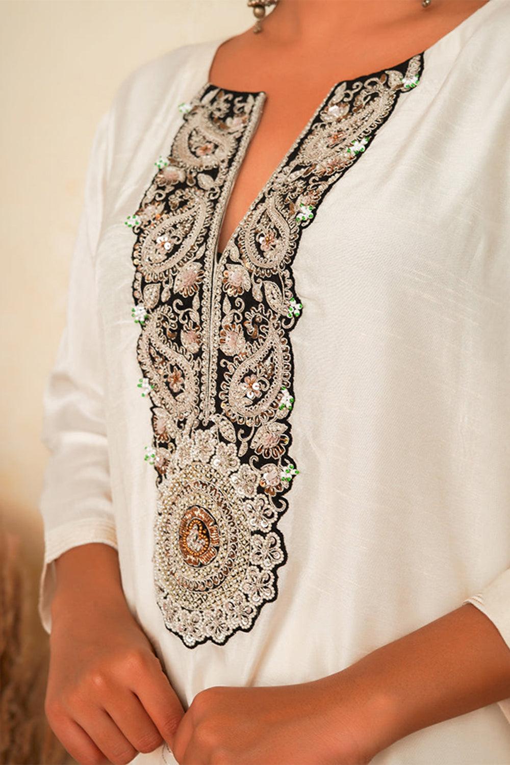 Ivory Flowerette Kurta Set - Yuniku London