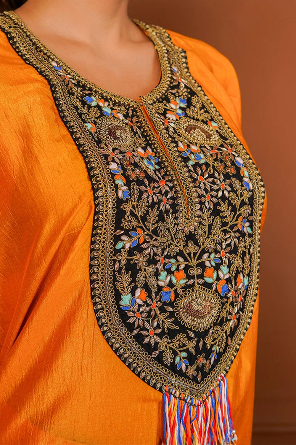 Peetam Kaftan Dhoti Set - Yuniku London