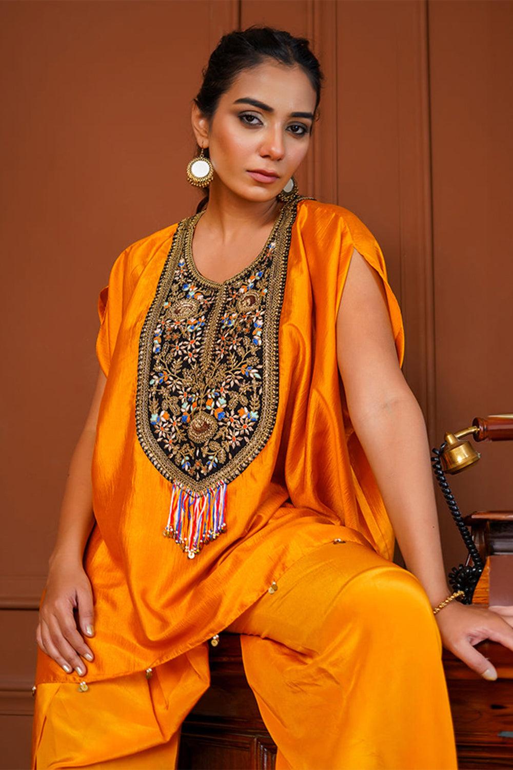 Peetam Kaftan Dhoti Set - Yuniku London