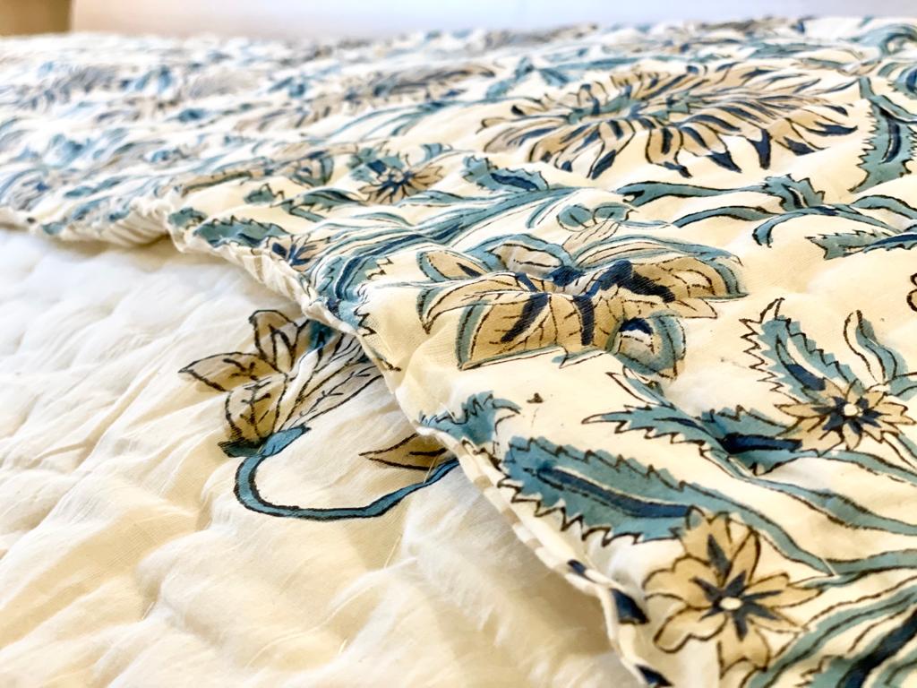 Yuniku London Quilt 